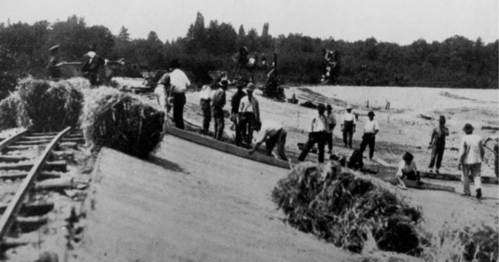 MONZA OPERAI AL LAVORO